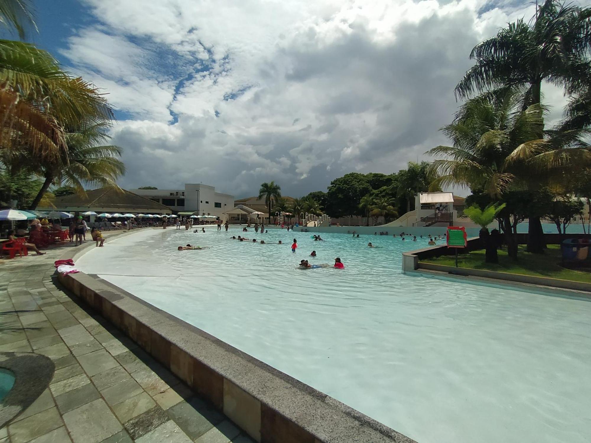 Lacqua Diroma, Mais Parque Acquatico Com Piscina De Ondas 卡达斯诺瓦斯 外观 照片