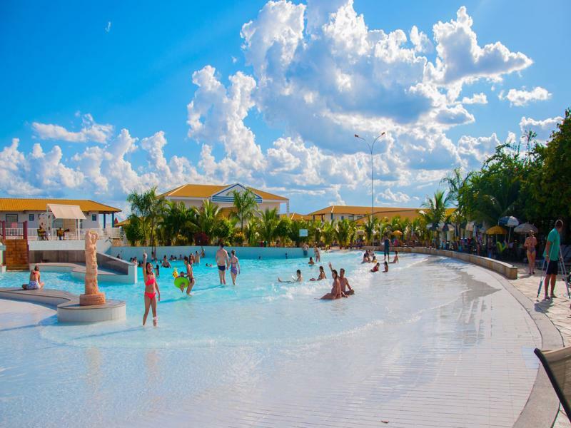 Lacqua Diroma, Mais Parque Acquatico Com Piscina De Ondas 卡达斯诺瓦斯 外观 照片